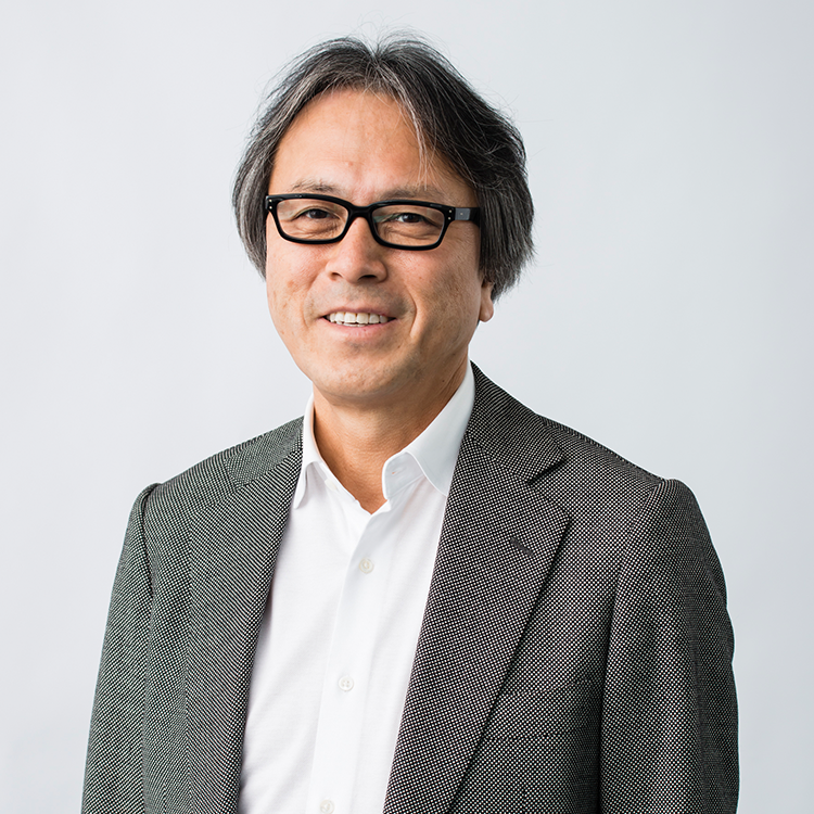 加治 慶光
